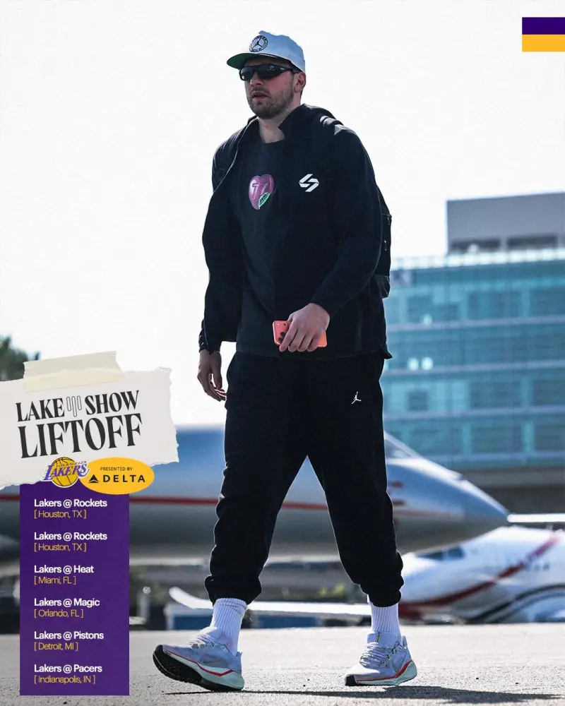 星空体育官方网站-湖人社媒分享球员奔赴休斯顿的登机照片组图，东契奇出镜